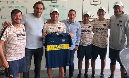 Chaco Giménez y Rolando Schiavi presencian práctica de Pumas