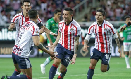 Michael Pérez asegura que Chivas puede vencer a cualquiera