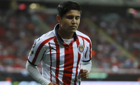 Jugadores de Chivas se cambiaron el nombre frente a aficionado 