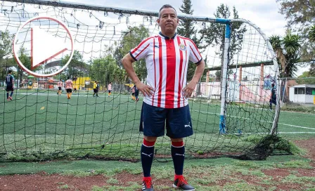 Francisco Sánchez el jugador de 52 años que defiende a Chivas