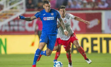 Necaxa y Cruz Azul firmaron polémico empate sin goles en la J1 del Apertura 2019