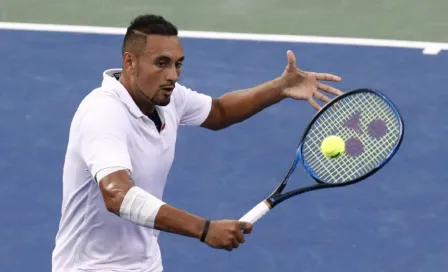 Nick Kyrgios, multado con 113 mil dólares por insultar y escupir a un juez