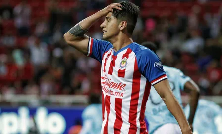 Salvador Carmona: 'Vencer a América no salva la temporada de Chivas'