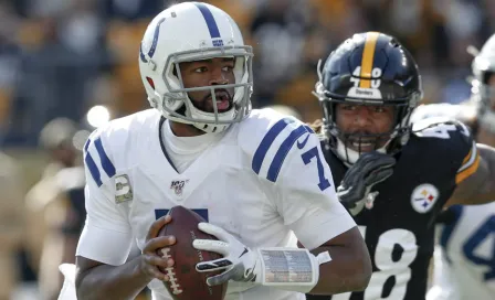 Jacoby Brissett salió lesionado de la rodilla en derrota de los Colts