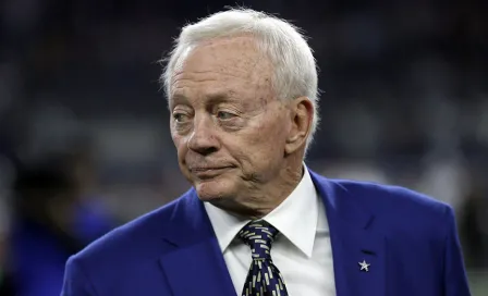 Jerry Jones, frustrado por desempeño de Cowboys ante Patriots