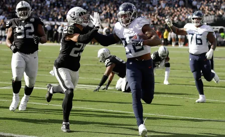 Titans se acercó a Postemporada con paliza a los Raiders