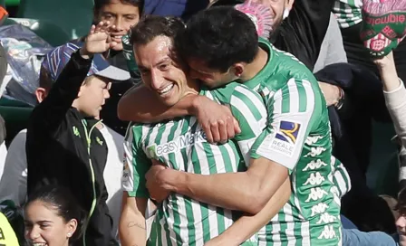 Andrés Guardado dio asistencia en goleada del Betis a la Real Sociedad