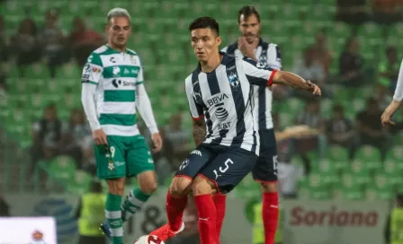 Matías Kranevitter salió lesionado en su debut con Rayados