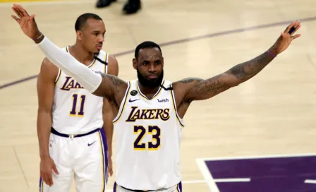 LeBron James a sus críticos: "Pueden besarme el cu... con una sonrisa"