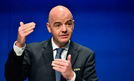 Infantino, presidente de FIFA, propuso donación de 10 mdd para combatir coronavirus