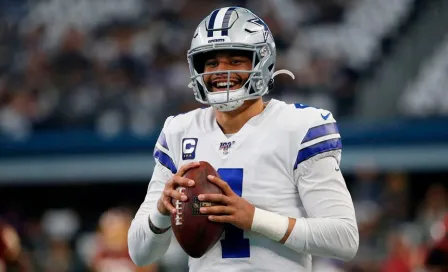 ¿Dak Prescott rechazó contrato de 175 millones de dólares de Cowboys?