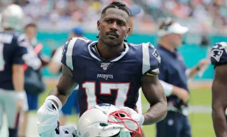 NFL: Antonio Brown anunció nuevamente su retiro de los emparrillados