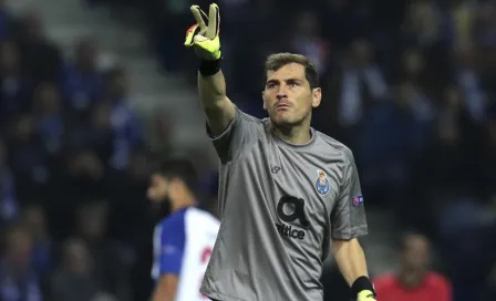 Iker Casillas: Anunció su retiro del futbol profesional a los 39 años