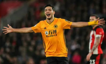 Raúl Jiménez: Fue elegido por la afición como Jugador de la Temporada de Wolverhampton