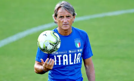 Roberto Mancini: DT de Italia dio positivo por Coronavirus