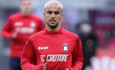 Serie A: Crotone condenó los insultos racistas contra Adam Ounas en juego ante Torino