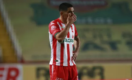 Necaxa: Sería multado con cerca de 90 mil pesos playera de Jairo González vs Gallos