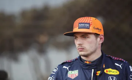 Verstappen sobre bandera roja en Bakú: 'Siempre pasa esta mie...'