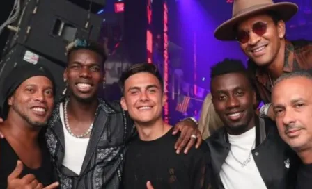 Ronaldinho se encontró con Paul Pogba, Dybala y Matuidi en un club nocturno en Miami