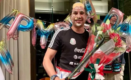 Memo Ochoa y su divertido cumpleaños en Japón con la Selección Mexicana