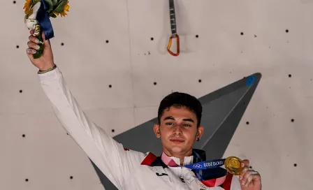 Tokio 2020: Español Alberto Gines ganó el primer oro en escalada deportiva