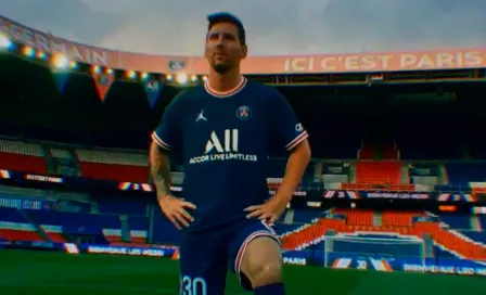 Messi ya lució la playera '30' del PSG en el Parque de los Príncipes