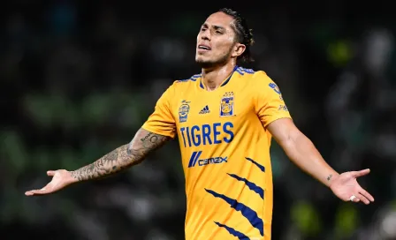 Carlos Salcedo: Dejaría la Liga MX y a los Tigres para emigrar a Europa