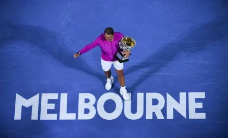 Rafael Nadal, primer tenista en remontar dos sets en una Final de Australian Open