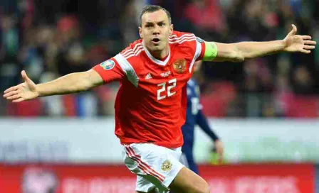 Premier League: Mykolenko, del Everton, insultó al ruso Dzyuba