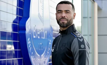 Ashley Cole: Sufrió robo 'violento y despiadado' en su casa de Fetcham