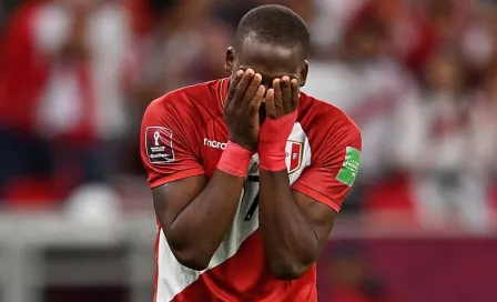 Perú: Luis Advíncula pidió perdón a la afición y anunció su retiro de la selección