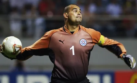 Chilavert, el exportero goleador, anunció su candidatura por la presidencia de Paraguay