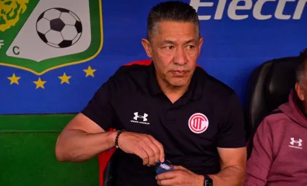 Nacho Ambriz: "El futbolista mexicano se va muy caro a Europa y muchas veces no se adapta"