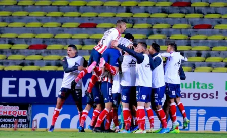 Atlético de San Luis trolleó a Querétaro tras su festejo de Aniversario