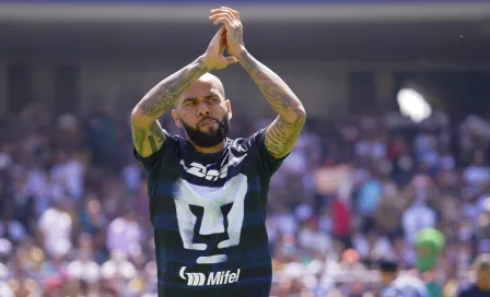 Dani Alves respondió críticas de Rivaldo por llegar a Pumas: "Hay que tenerlos bien puestos"