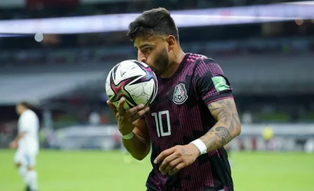 Alexis Vega sobre Tecatito: "Es el mejor mexicano, tenemos que jugar el Mundial por él"