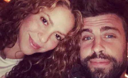 Shakira, molesta por beso de Piqué y Clara Chía en público