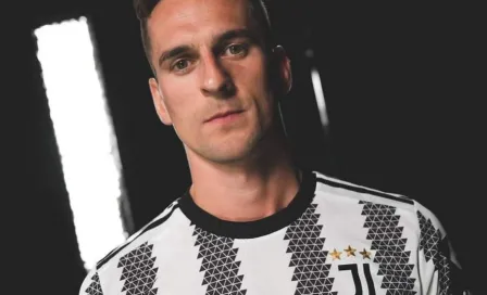 Juventus: Oficializa la llegada de Arkadiusz Milik en calidad de préstamo 