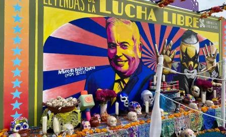 Ofrenda de la CDMX en el Zócalo fue dedicada a las Leyendas de la Lucha Libre