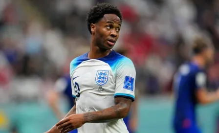 Qatar 2022: Sterling dejó la Selección de Inglaterra; su familia sufrió un asalto a mano armada