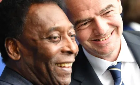 Pelé: Gianni Infantino, presidente de la FIFA, llega al funeral del astro brasileño