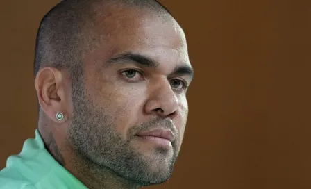 Dani Alves: Defensa señala que es "inocente como ya lo era antes" 