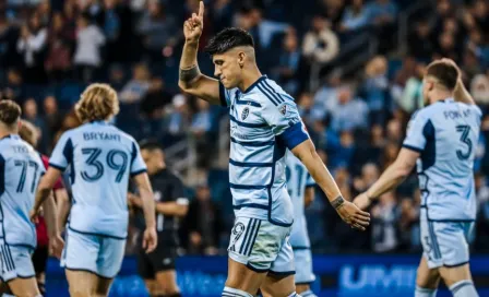 Alan Pulido convierte gol en su regreso a las canchas y le da la victoria a Sporting Kansas City