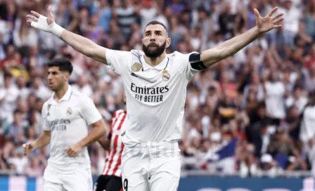 Karim Benzema anotó en su último partido con el Real Madrid y salió ovacionado del Bernabéu