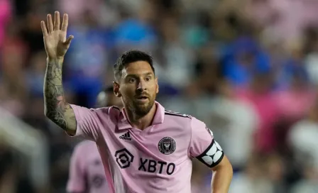 Lionel Messi marca golazo en su debut y da triunfo al Inter de Miami ante Cruz Azul