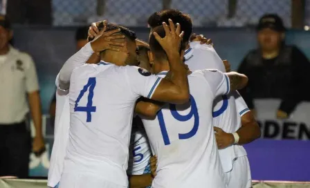 Guatemala del 'Flaco' Tena rescata el empate ante Panamá en la Nations League