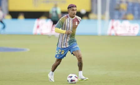 Julián Araujo enciende alarmas en el Tri por lesión durante juego Las Palmas vs Celta de Vigo