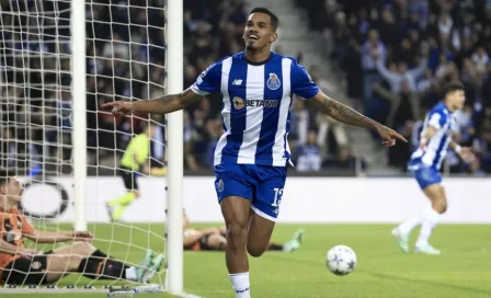 Porto golea al Shakhtar y asegura su lugar en los Octavos de Final