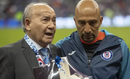 Guillermo Álvarez reaparece en redes y aclara que Cruz Azul nunca vendió Finales