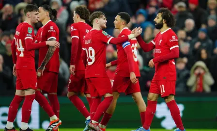 West Ham, con Edson Álvarez en la cancha, cayó goleado por el Liverpool en la Carabao